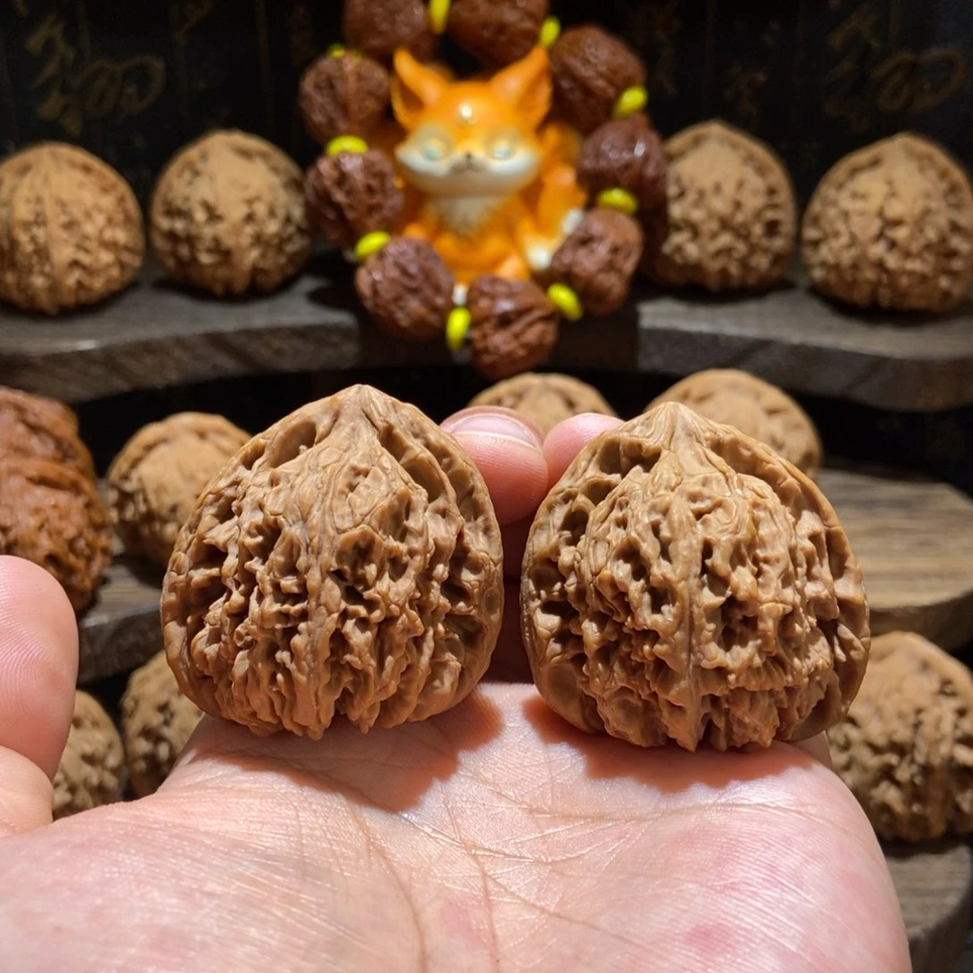 竹***角文玩核桃把件涿鹿南将石