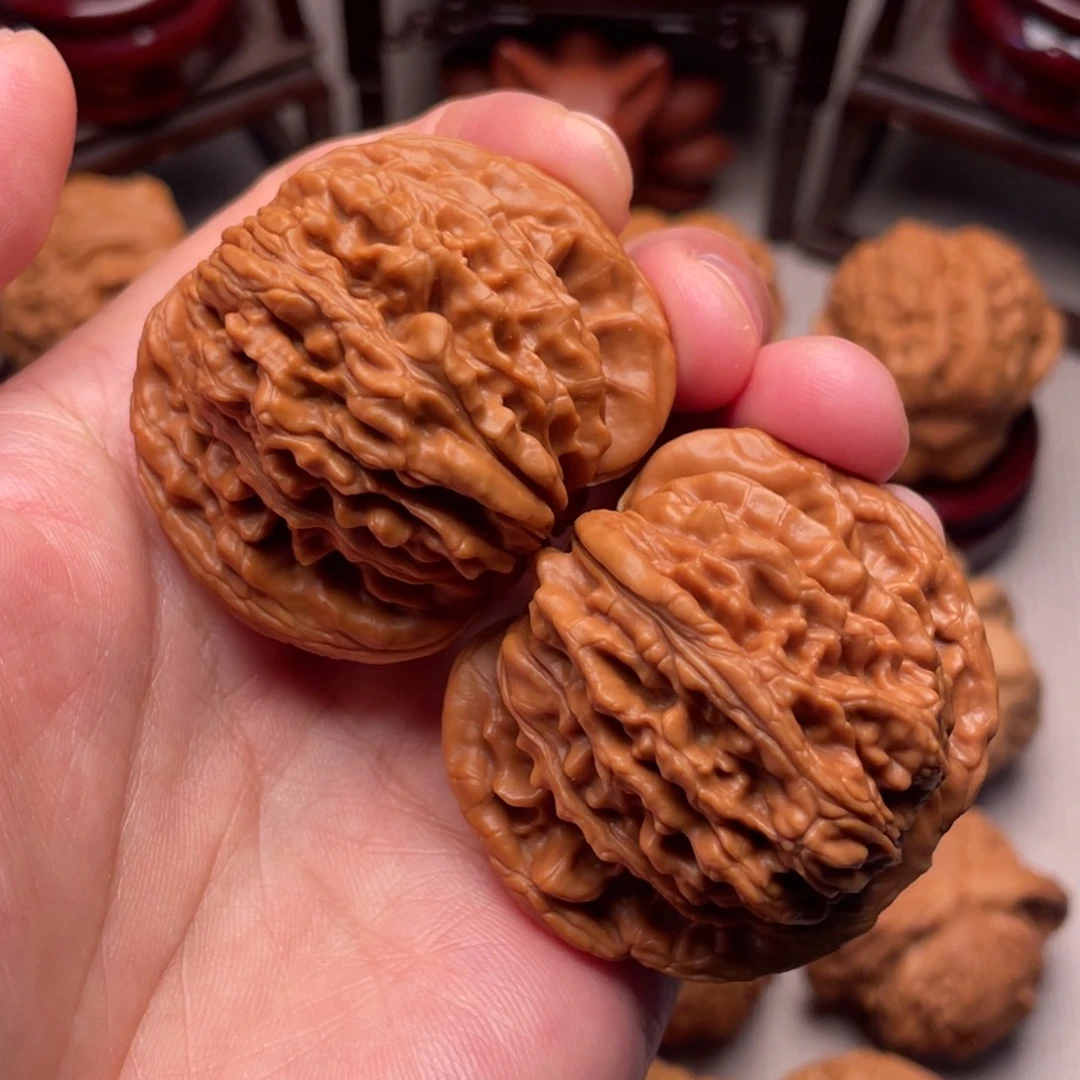 桃核把件全品红皮平谷一代楼43+