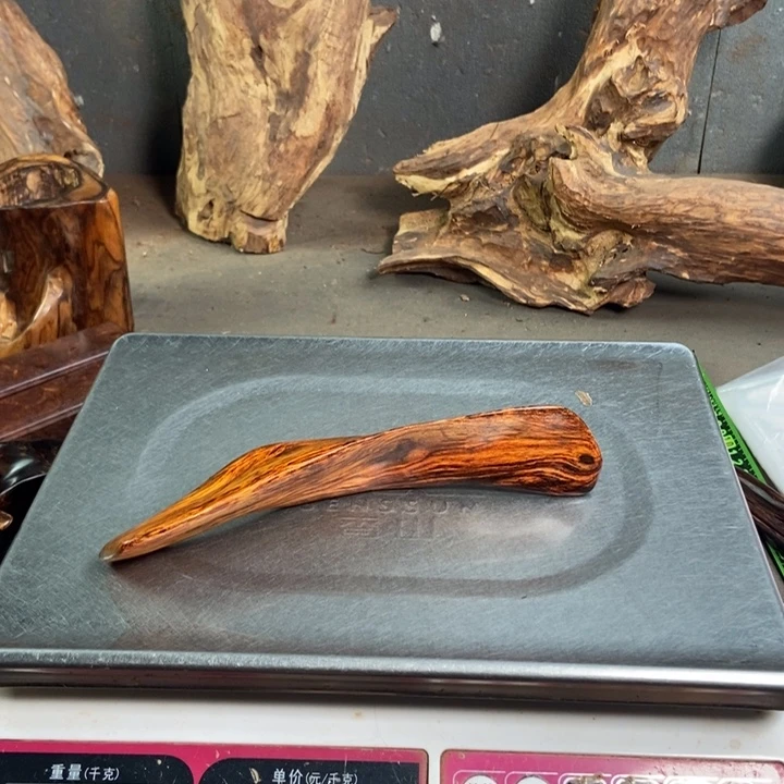 平***僧黄花梨/降香黄檀海南黄花梨