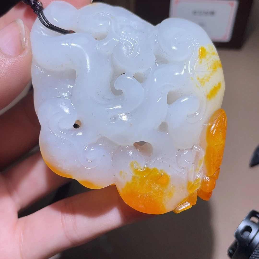 和田玉颈饰未镶嵌Z6