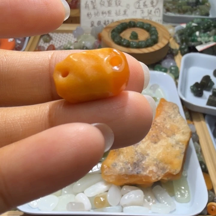 和田玉未镶嵌珠宝半成品
