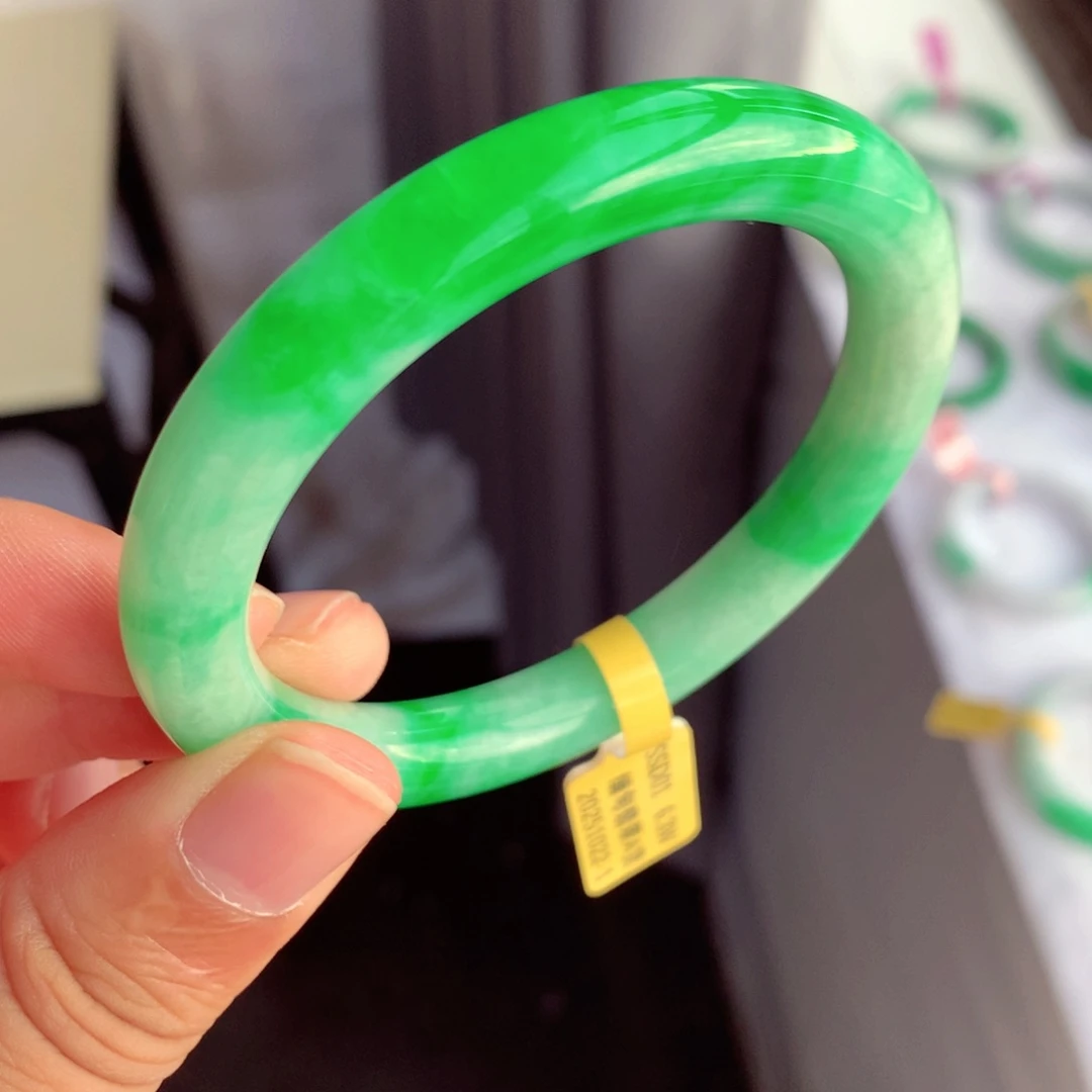 未镶嵌手镯翡翠缅甸翡翠