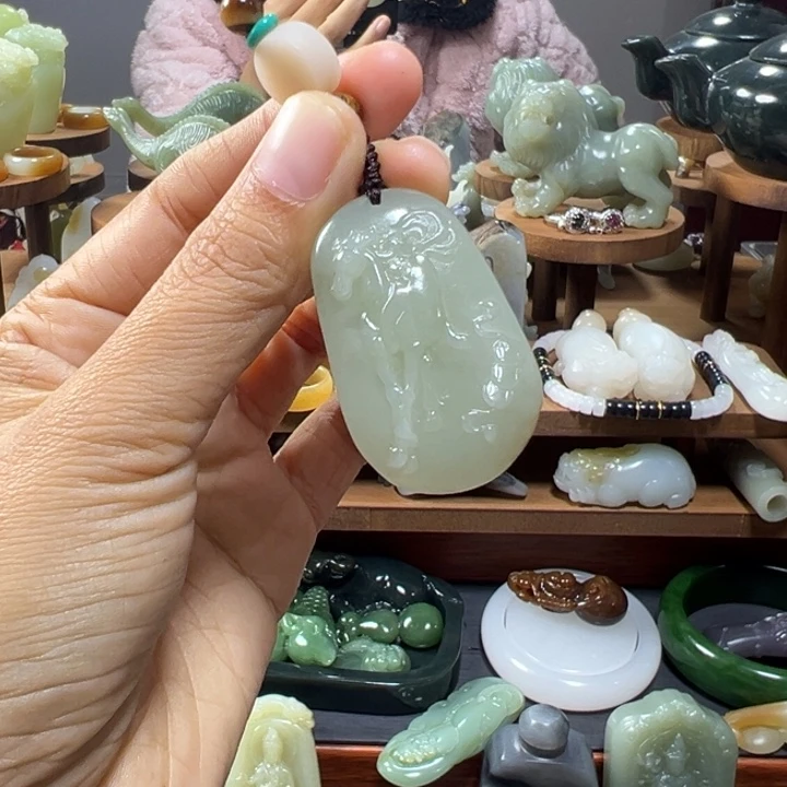 颈饰未镶嵌和田玉没*达