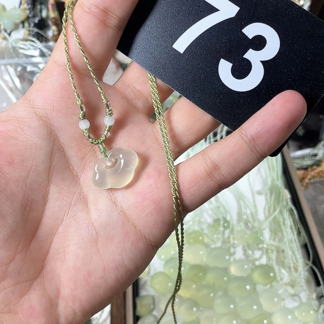 蛇纹石玉合金颈饰