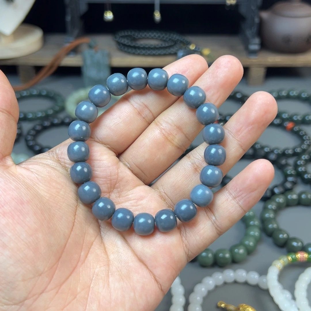 谦***仪和田玉未镶嵌手链