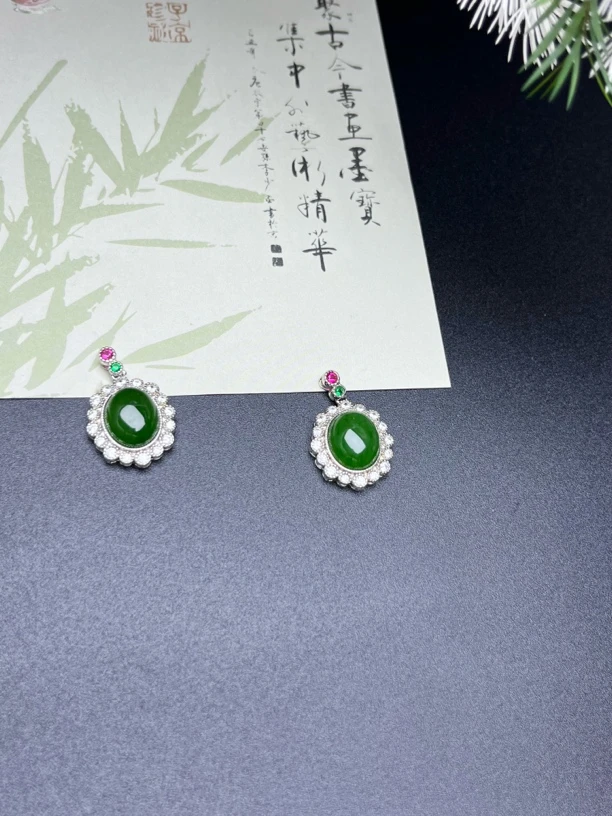 西亚珠宝BY109-和田玉碧玉蛋面吊坠12*10多样性发其一