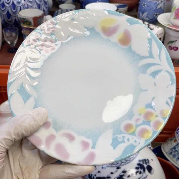 他家瓷器真美…开播了