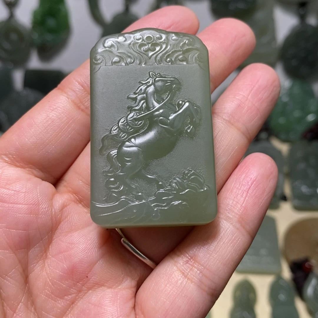 颈饰未镶嵌和田玉（糖玉）新****上