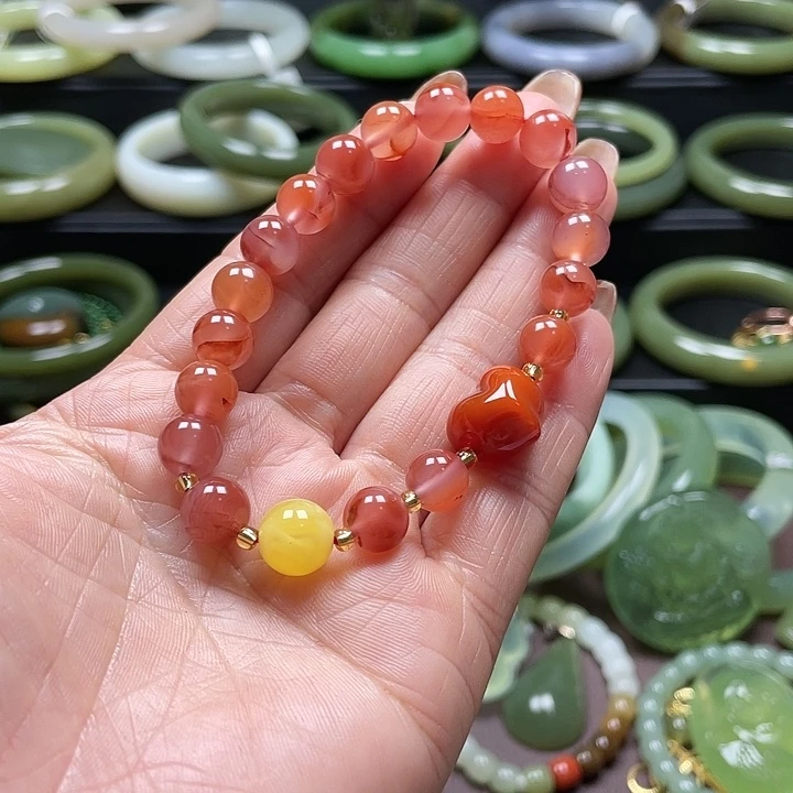 南红玛瑙未镶嵌手链