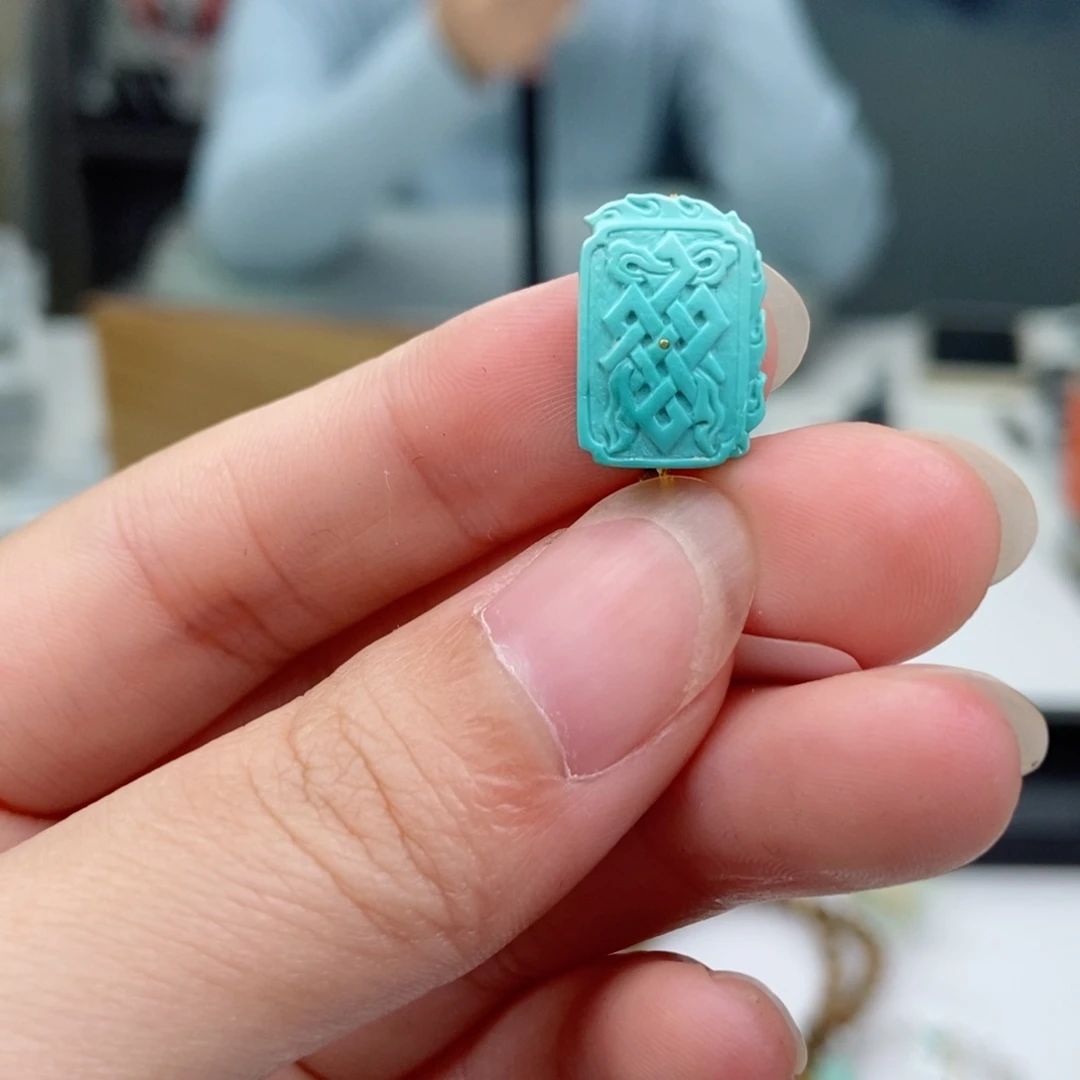 未镶嵌绿松石珠宝奇石