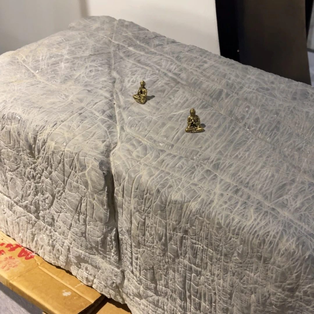 石材灵璧亲密爱人和家人在