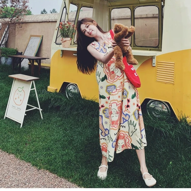 多巴胺抽象印花无袖吊带裙女2025夏季新款个性设计宽松长款连衣裙