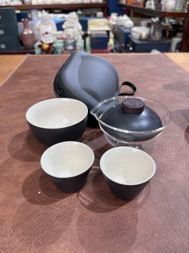 517黑色款一壶三杯旅行茶具