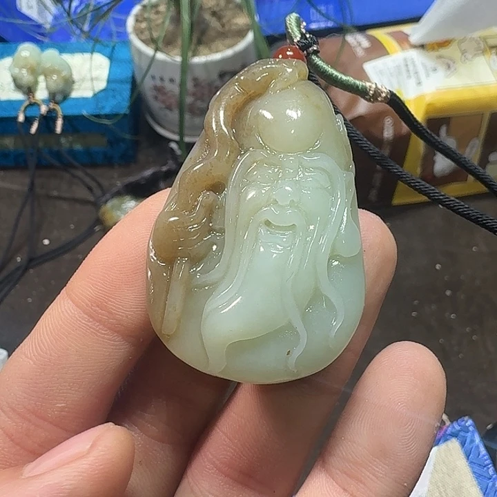 未镶嵌和田玉（糖玉）车挂