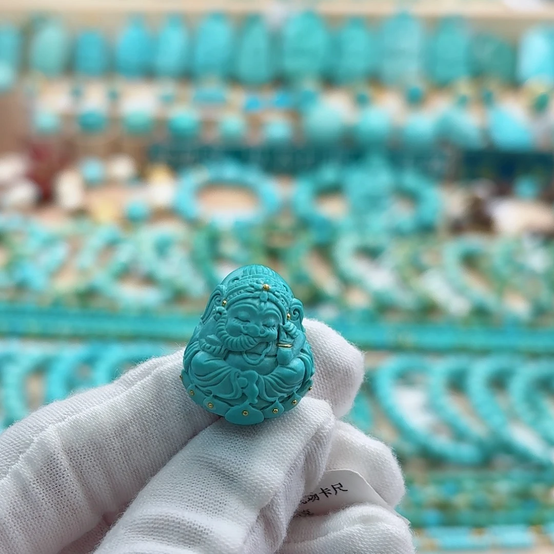 绿松石未镶嵌珠宝奇石