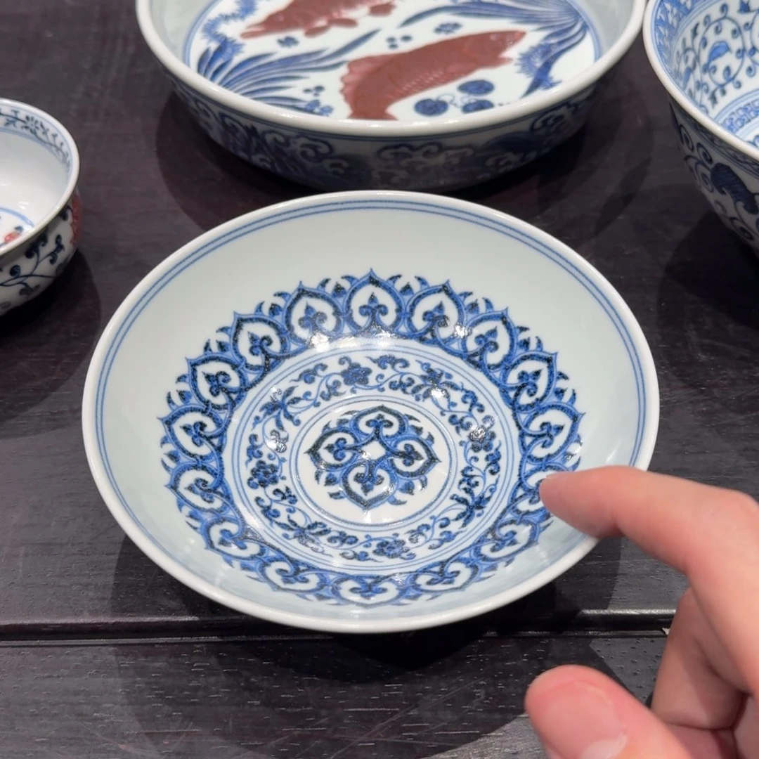 無***非瓷片苏麻离青卧足碗