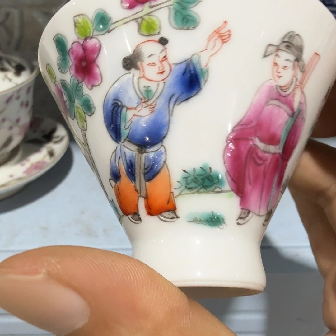 瓷片摆件等方式在不同行业