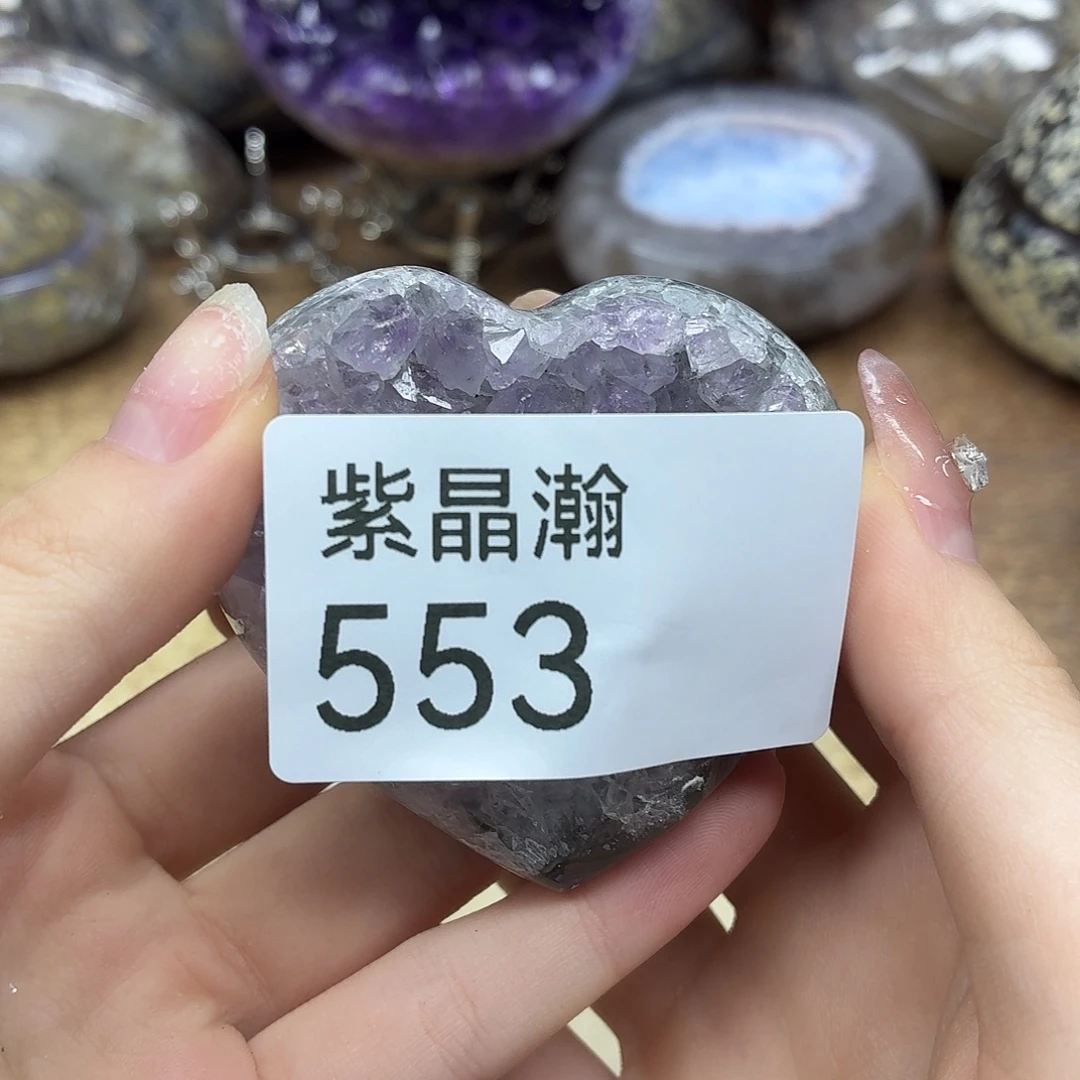 未镶嵌水晶大型摆件（非配饰）