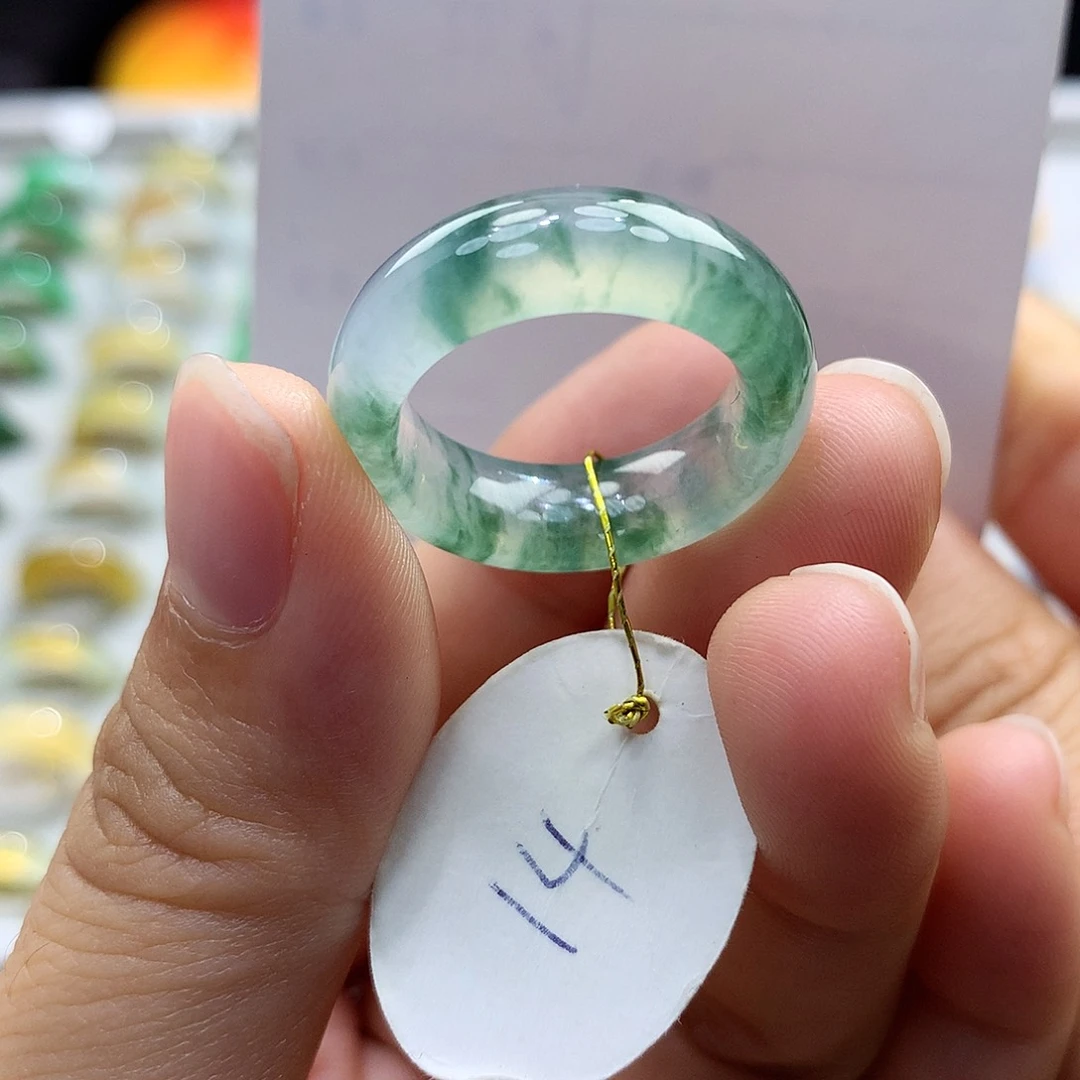 翡翠戒指未镶嵌1314圈