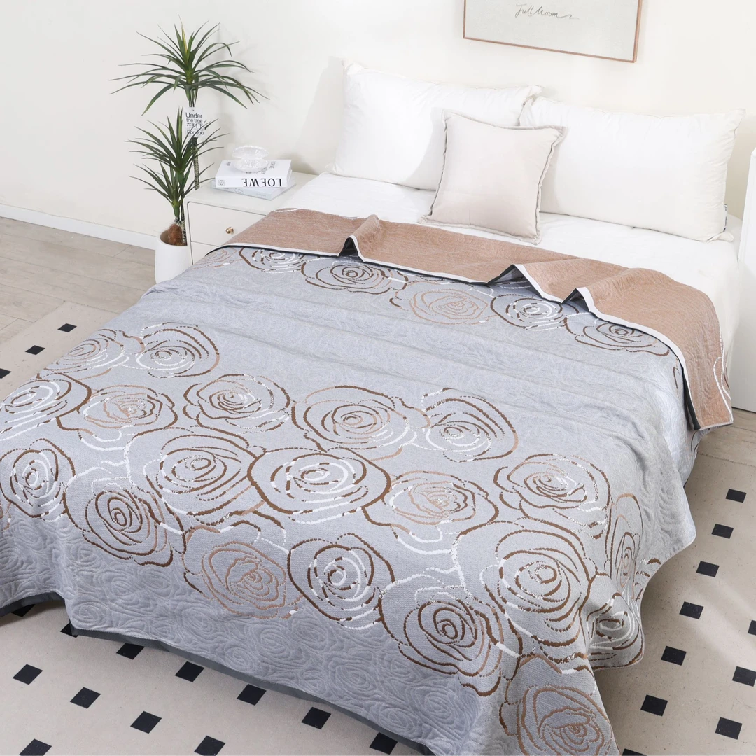 灰色玫瑰物语--200*230多层纱布亚麻床盖盖毯
