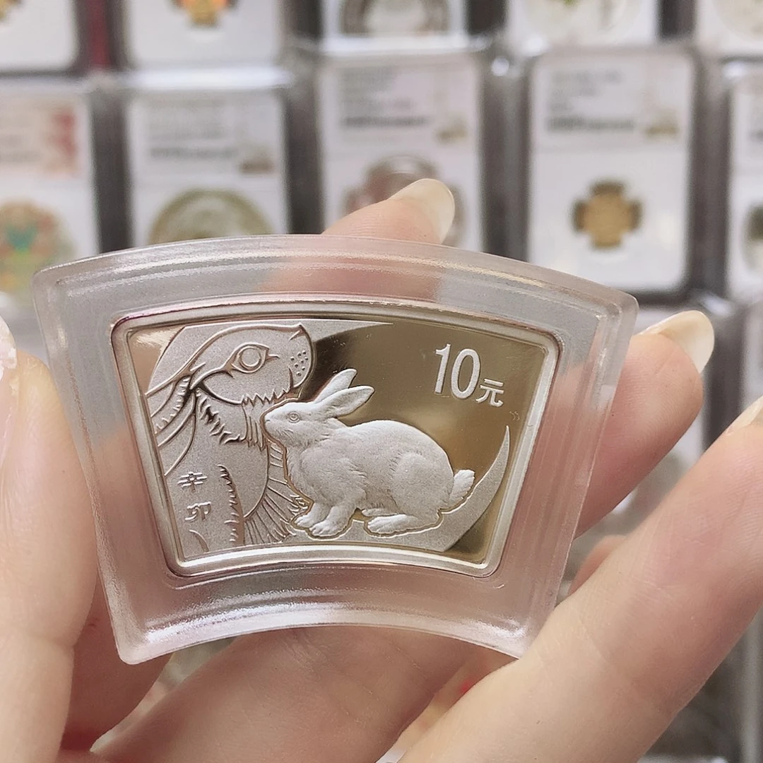 岁***~纯银2011年1盎司扇银兔原证配盒