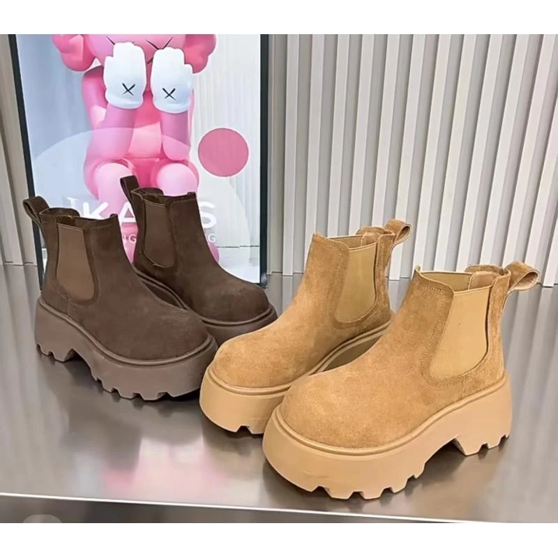 厚底轻奢时尚百搭马丁靴 11221