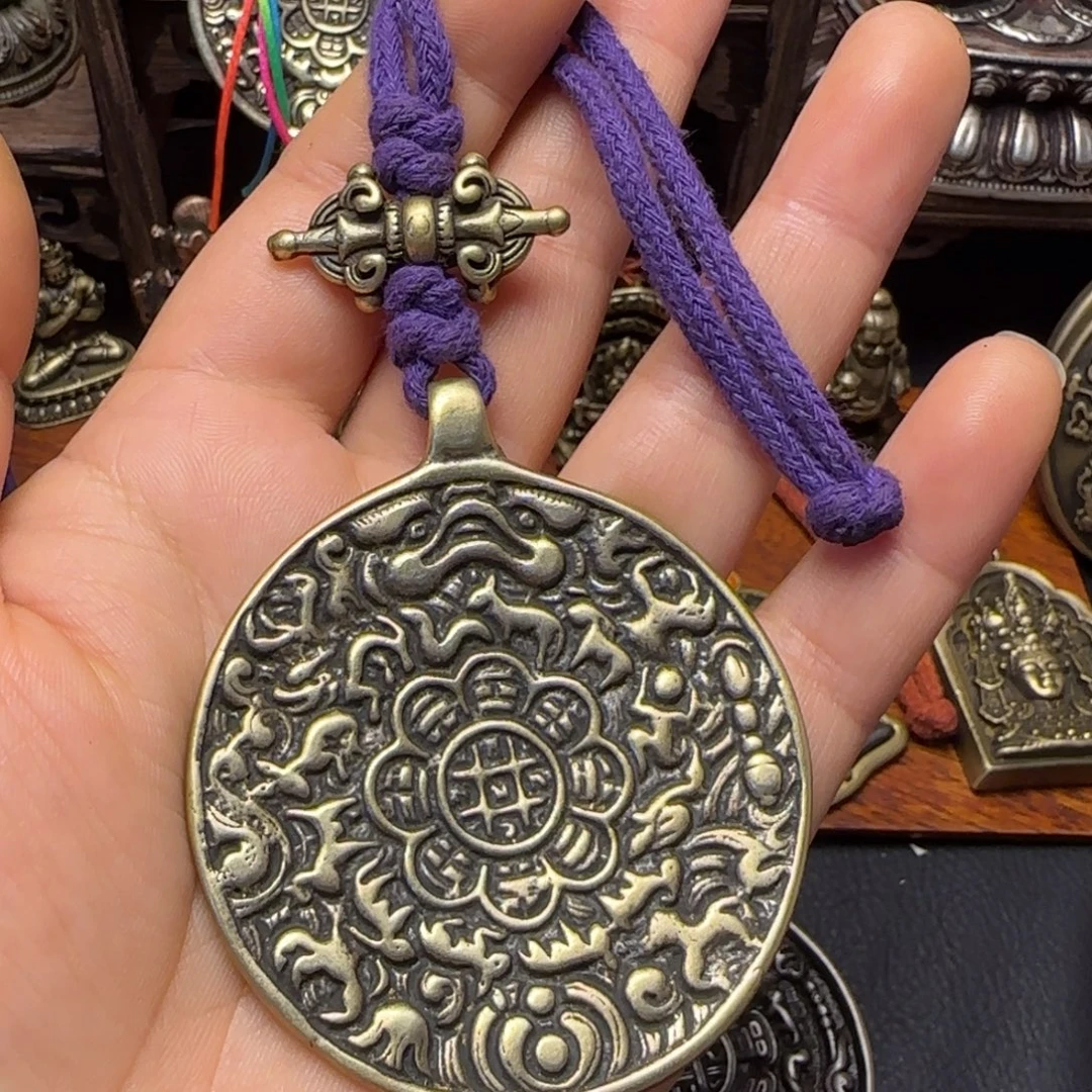 a***a泥塑藏传牌子……藏传牌子