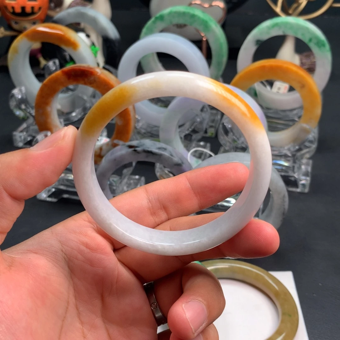 定制翡翠手镯未镶嵌