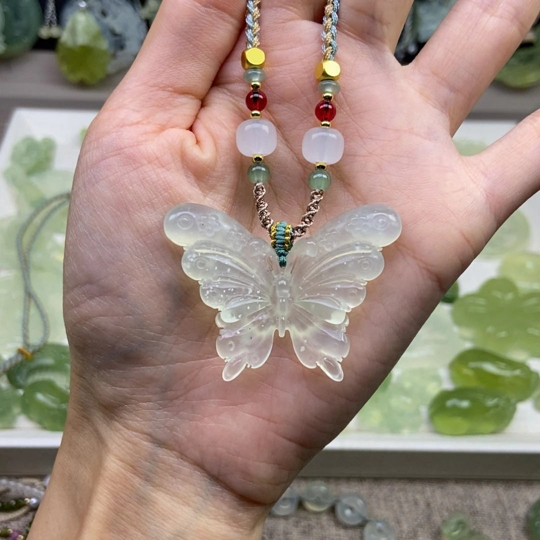 蛇纹石玉合金颈饰