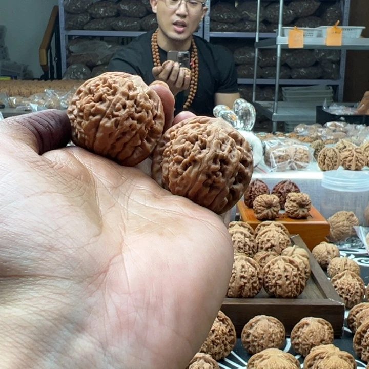 晚***晴吊坠文玩核桃莲花
