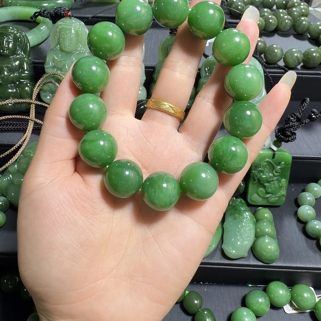 和田玉（碧玉）未镶嵌颈饰