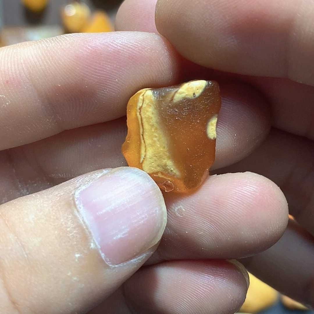 定制琥珀蜜蜡原石定制