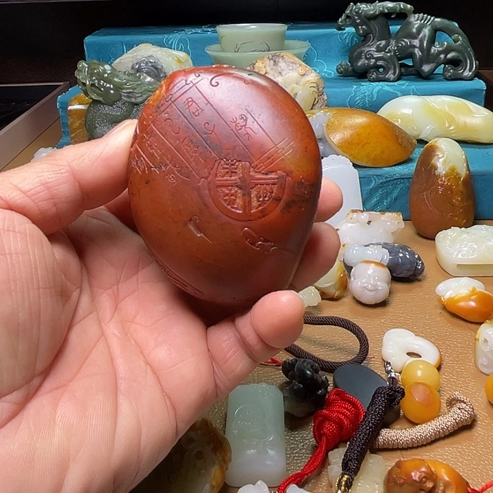 王***炸和田玉未镶嵌颈饰