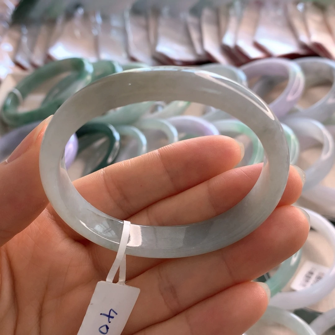 翡翠未镶嵌手镯贵妃54