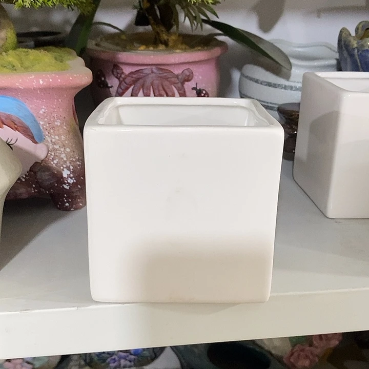 摆件陶盆有孔 微瑕介意勿拍