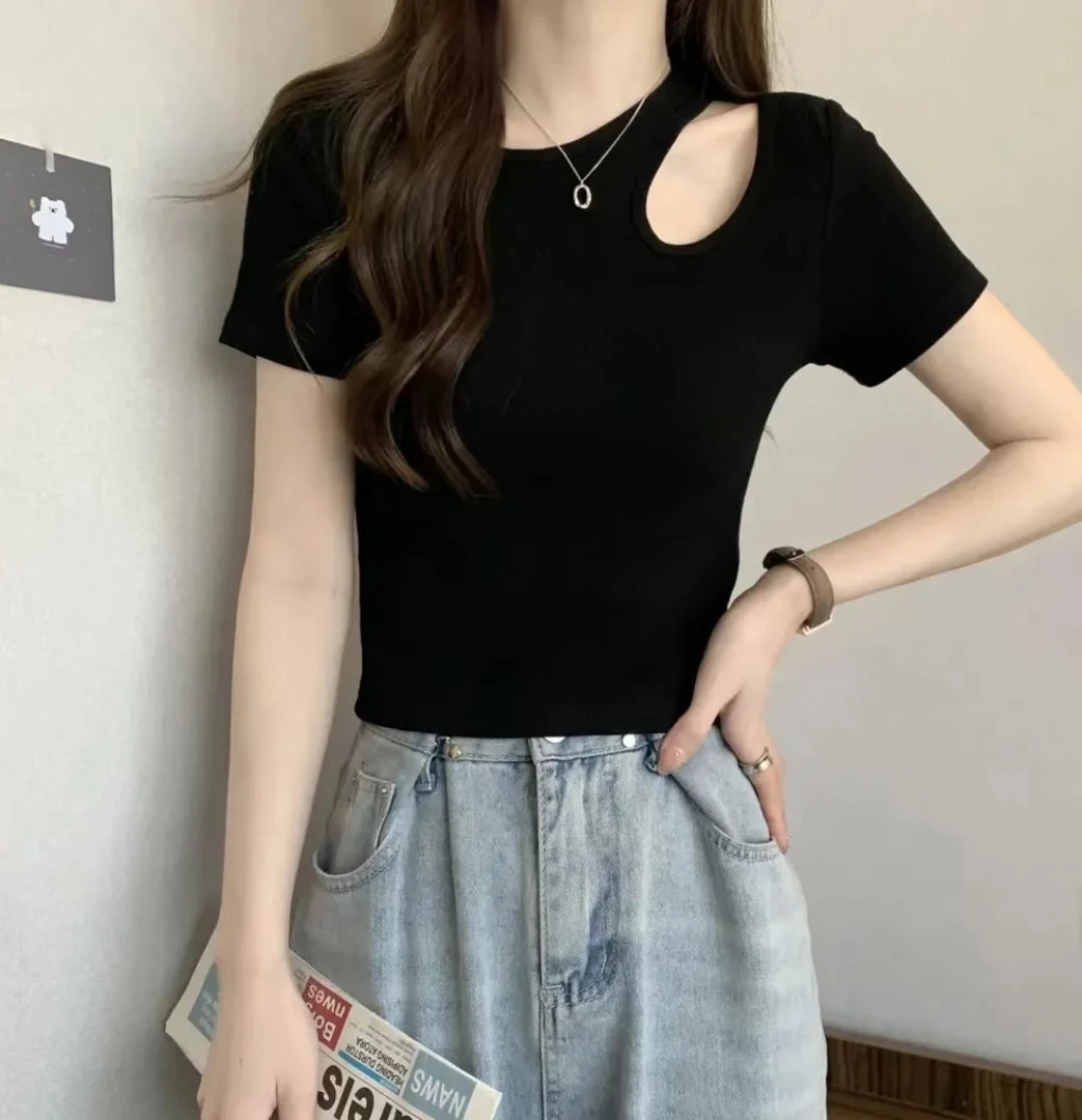 女夏装显瘦设计感短款露肩甜辣小心机短袖(C9-4)D017