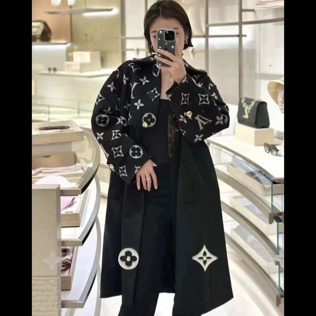 未使用 LouisVuitton/路易威登 黑灰三花羊毛大衣 34码 GM005223