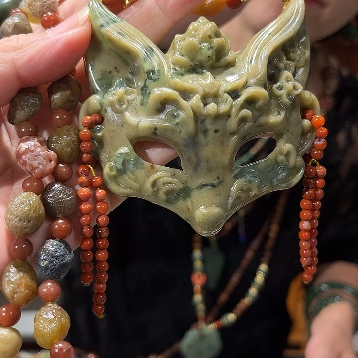 未镶嵌岫玉毛衣链