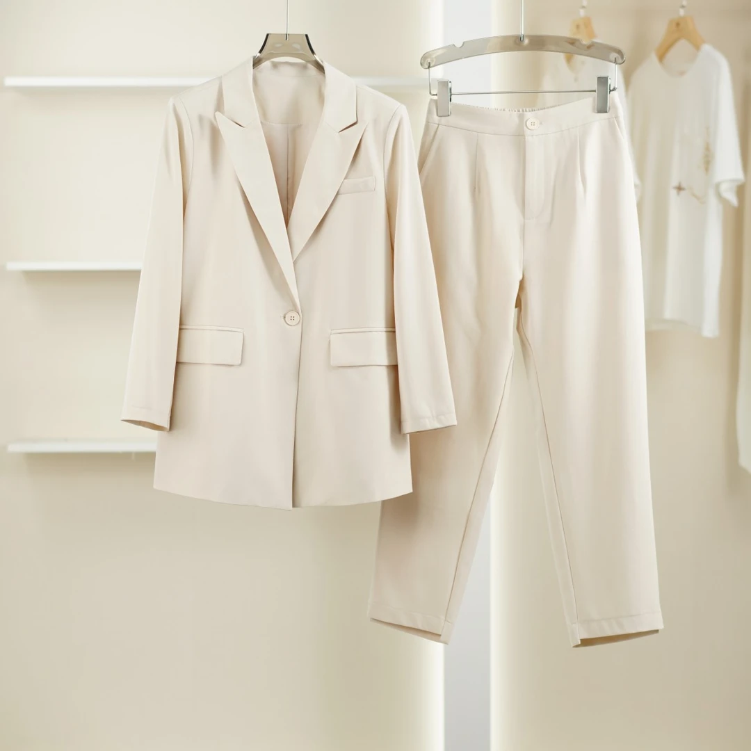一路童行 30513226 春秋时尚气质通勤西服套装品牌撤柜女装