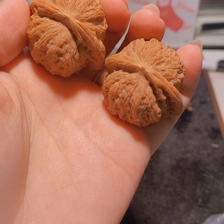 吊坠文玩核桃血麒麟