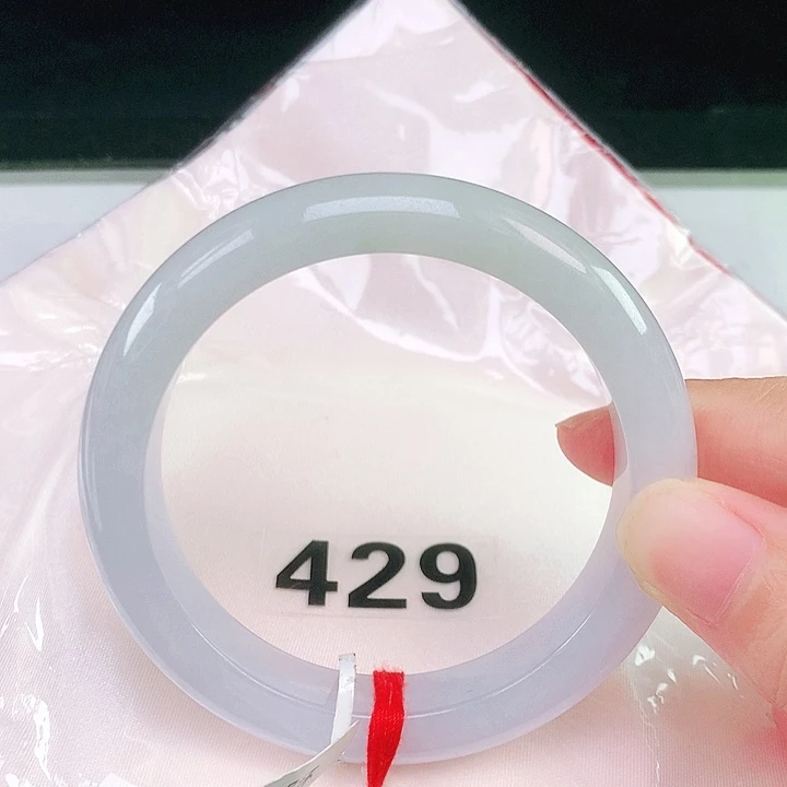 翡翠未镶嵌手镯翡翠手镯