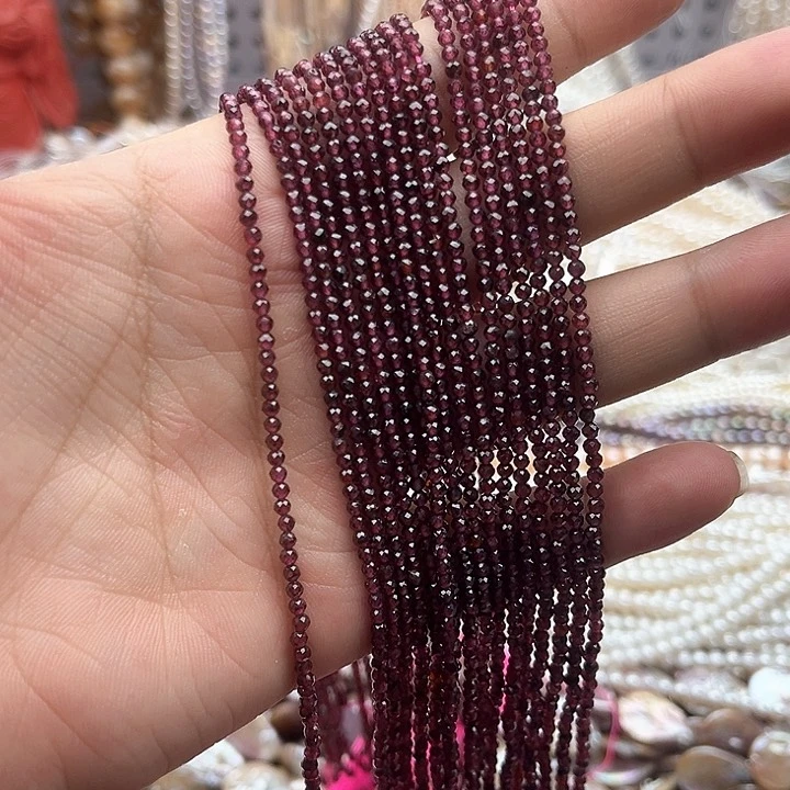 未镶嵌玛瑙/玉髓珠宝半成品2条2mm左右石榴石刻面