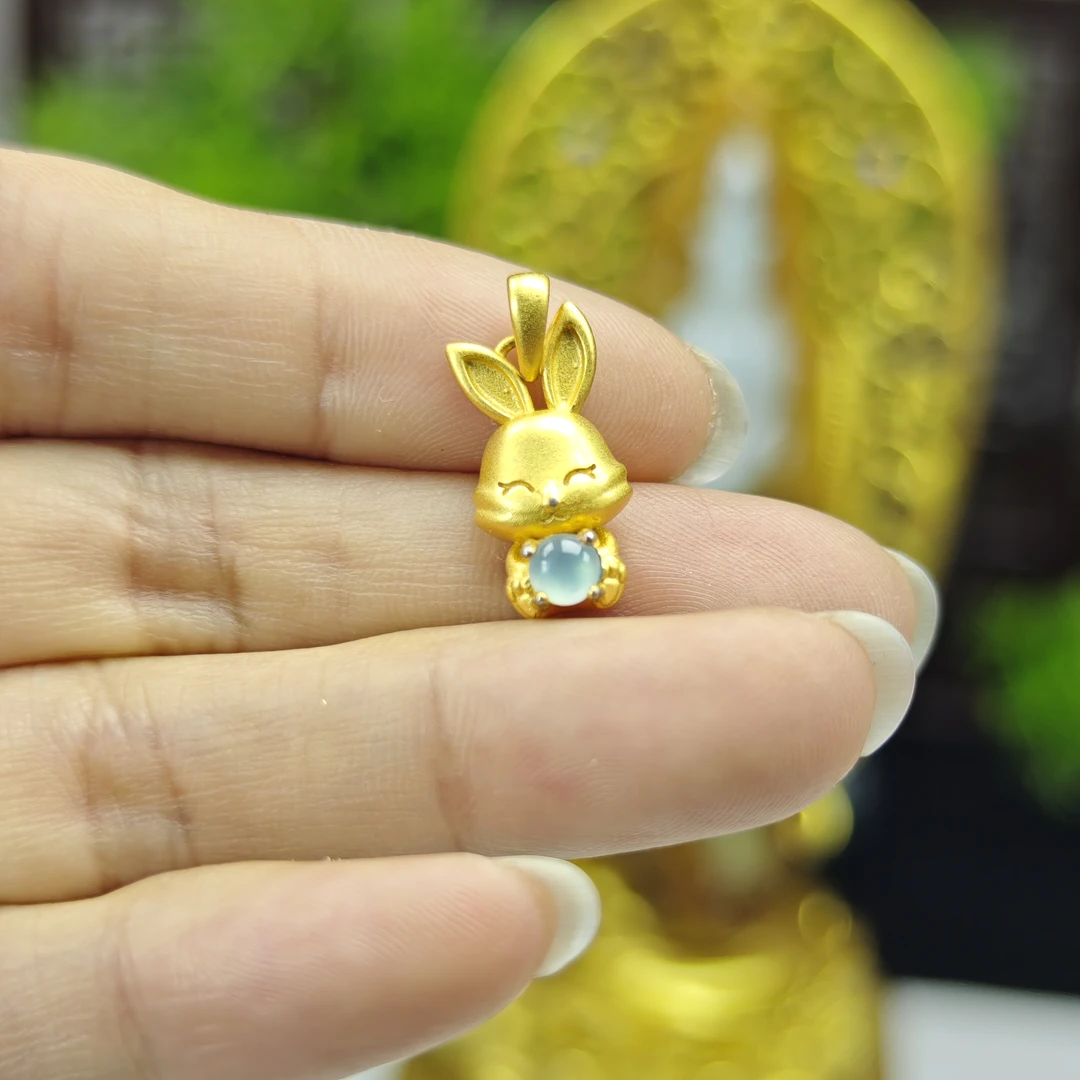 天然缅甸a货冰种S925镶嵌兔子翡翠吊坠，尺寸20*9.*6mm