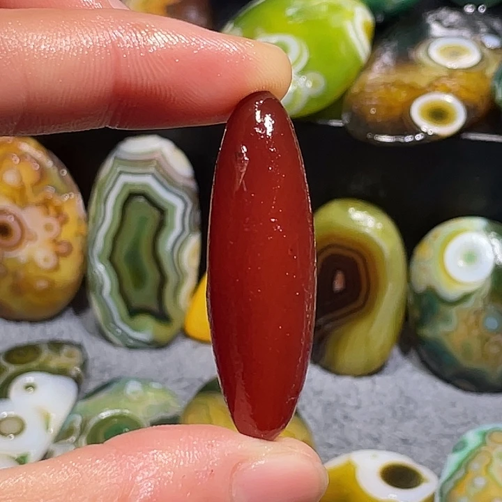 玛瑙/玉髓未镶嵌珠宝奇石