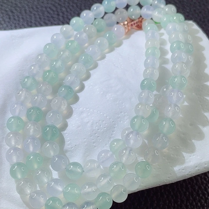 翡翠手链未镶嵌翡翠