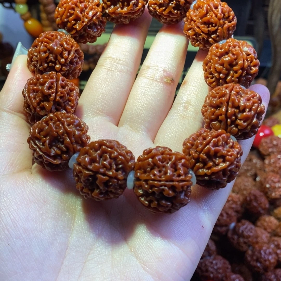 金刚菩提吊坠226原生态玉化