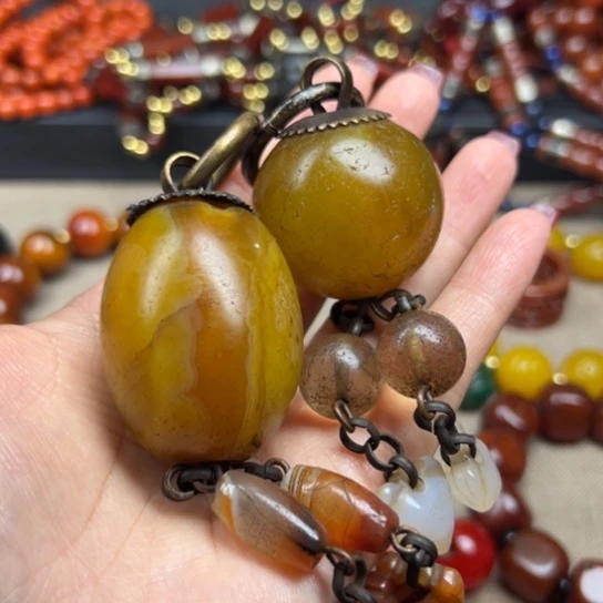 玛瑙/玉髓颈饰未镶嵌谭*大