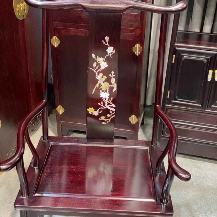 【闪购商品】用****8官帽椅