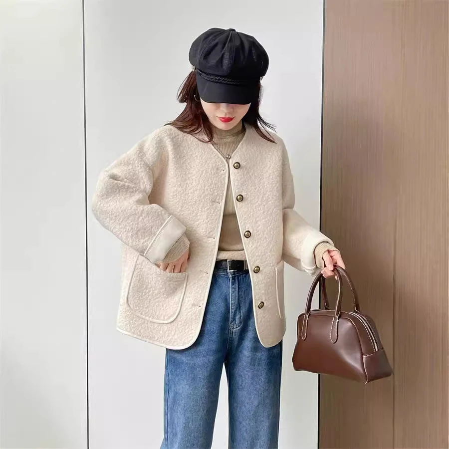 新款宽松短款羊羔毛一体外套女冬厚款休闲爆款小香风味上衣