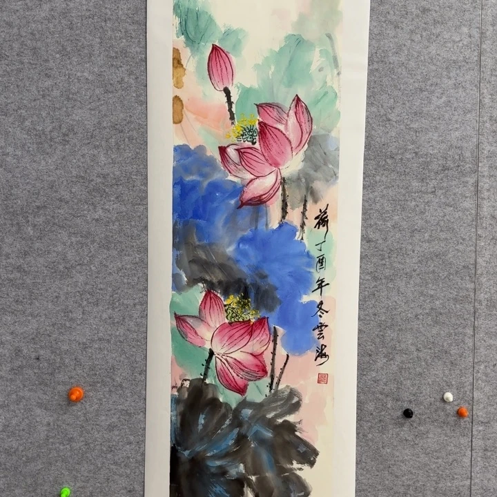 国画花鸟等野生花卉为特色